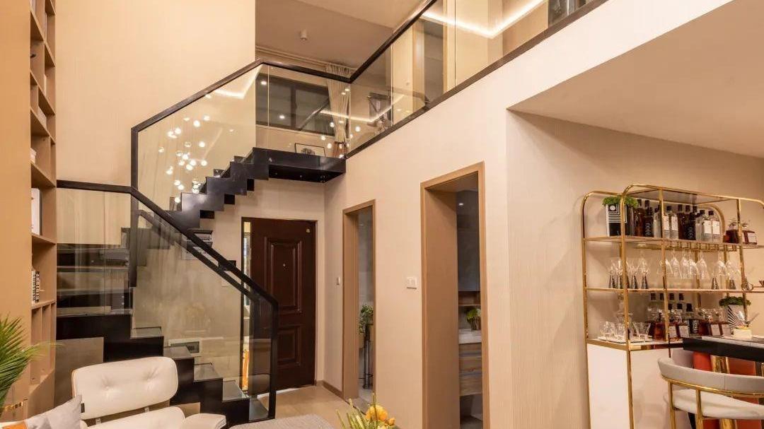 原来loft公寓铺地暖，只装这一层就行！很多人却傻傻多花了钱