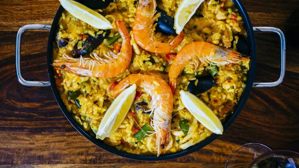海鲜饭|来自西班牙的世界名吃，美味丰盛的西班牙海鲜饭