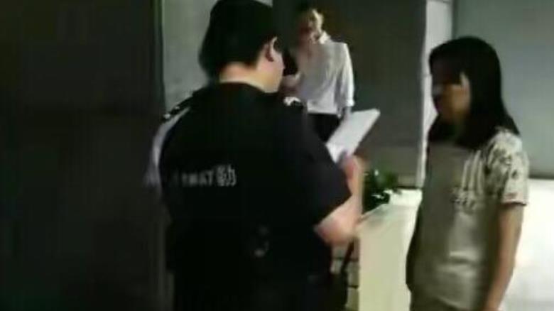 柠重呀|妻儿离世后，林生斌发文说自己偏爱女儿，争抢给女儿换尿布