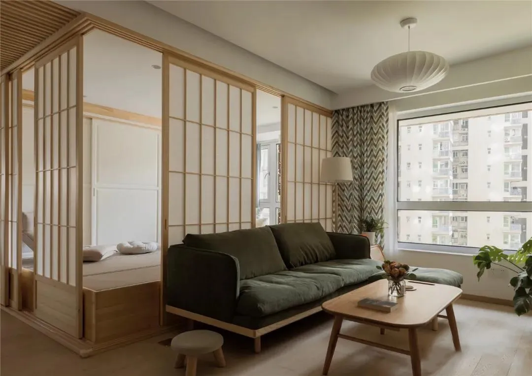 80㎡老旧小三居，改清新日式灵活两居，一个人的生活随性自由~