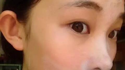 口红 氨基酸洗面奶可以去除黑头吗，氨基酸洗面奶可以清洁黑头吗