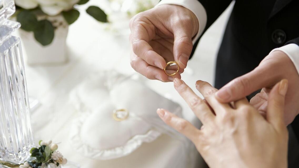 土家九妹 00后夫妇一个月25次“857”，不幸离世，医生：无知，铁打的肝也受不了