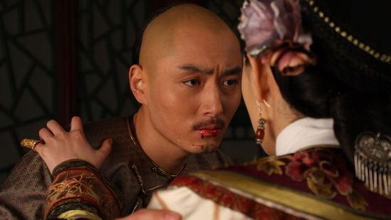 甄嬛传|甄嬛传：果郡王服毒“另有目的”，他想保另一个人，甄嬛被他骗了