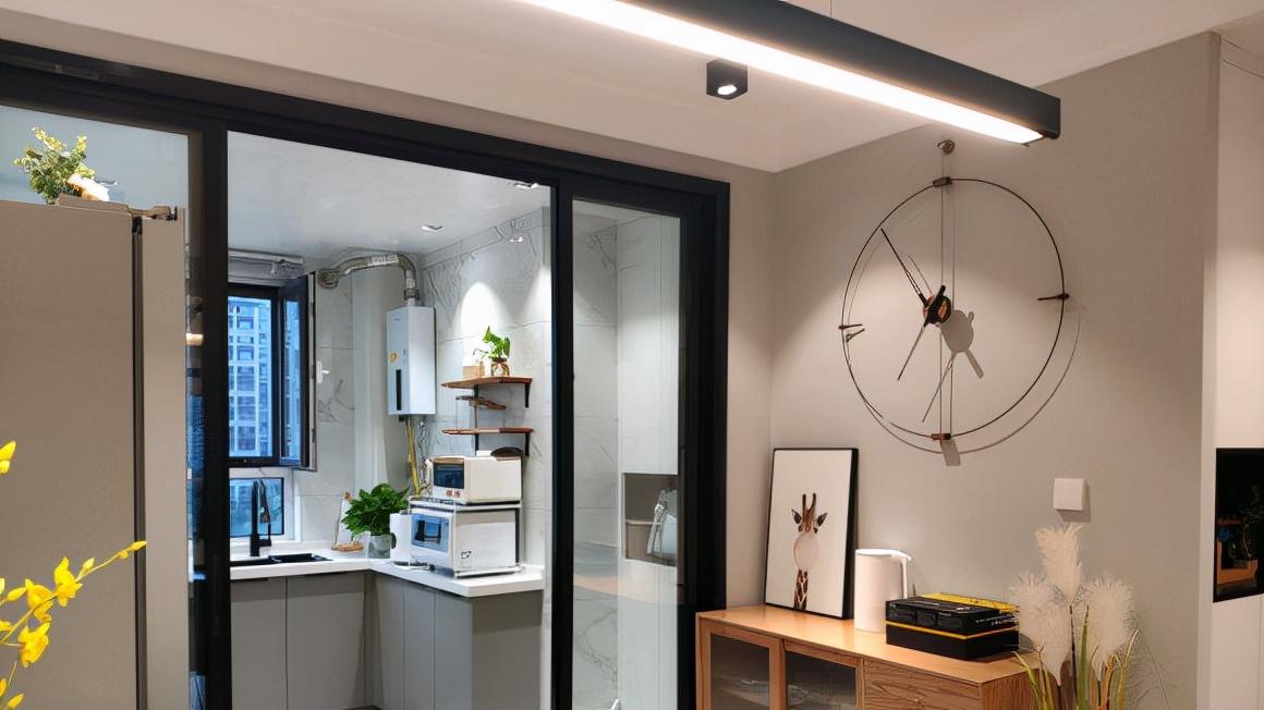 发一下自己的装修毕业照，房子124平，套内107平，总花21万多