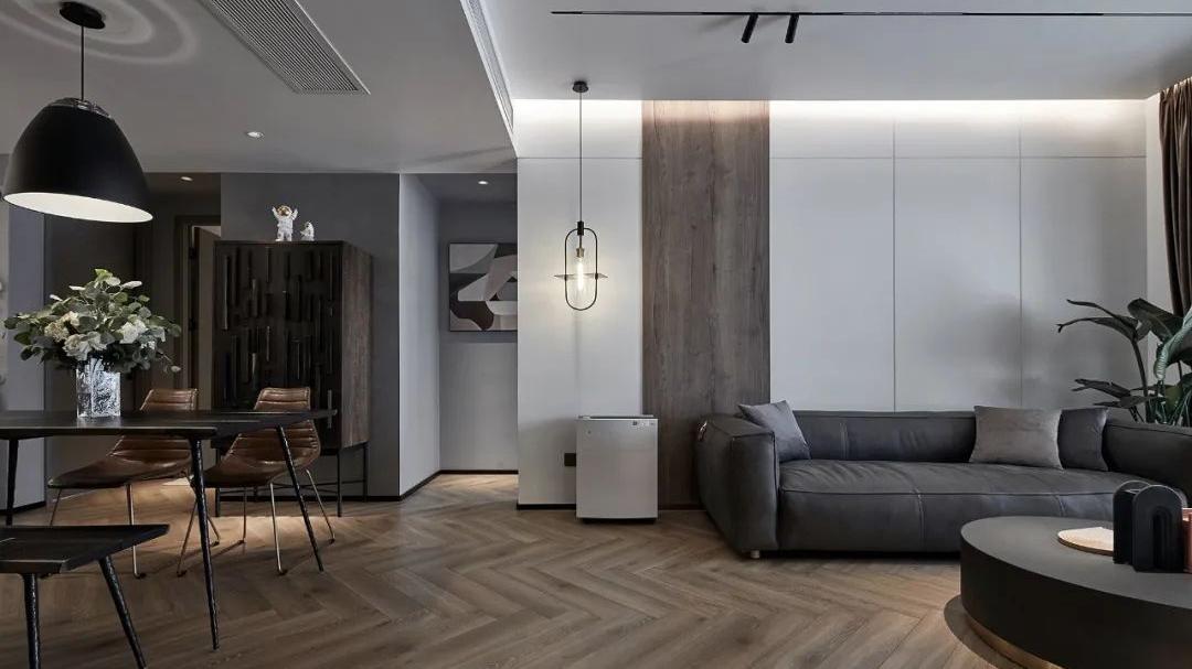 装修设计：135平现代简约品质两居做减法