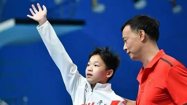 何沐青谈|最强对手慌了！全红婵坐实跳水女皇，连续3金让她再次红遍全国