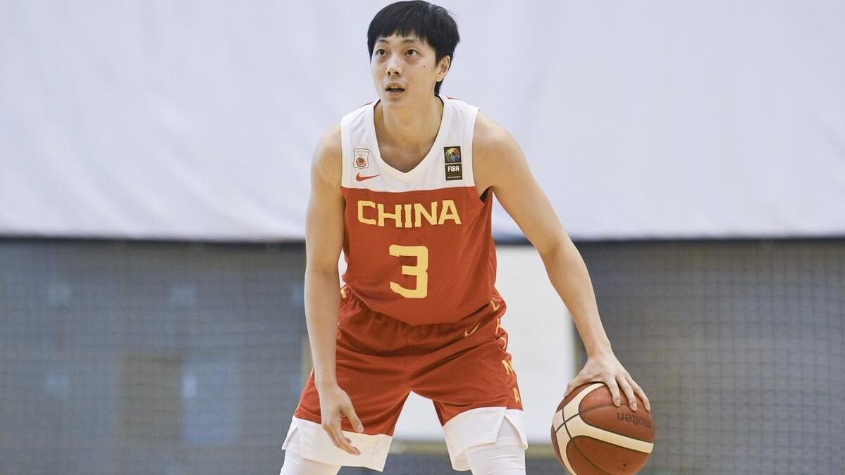 微风吹拂晓|美国媒体: 胡明轩正式被雄鹿队邀请参加夏季联赛，球迷回应