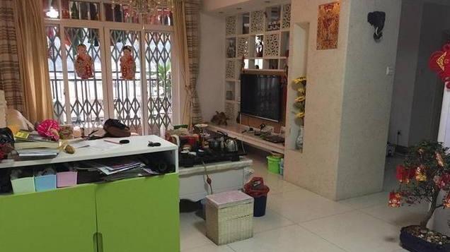 贪便宜买了一套复式楼，住了快到一年，现在肠子都悔青了