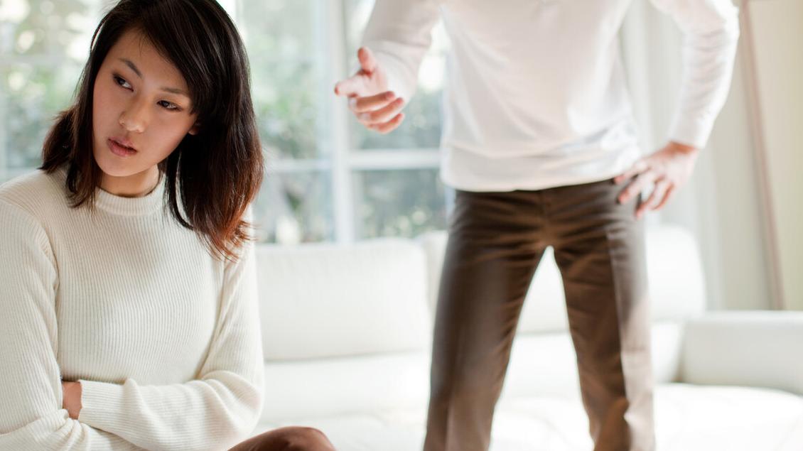 朱身勇|老公不忠却理直气壮，妻子如何“怼”他，打击他的嚣张气焰？