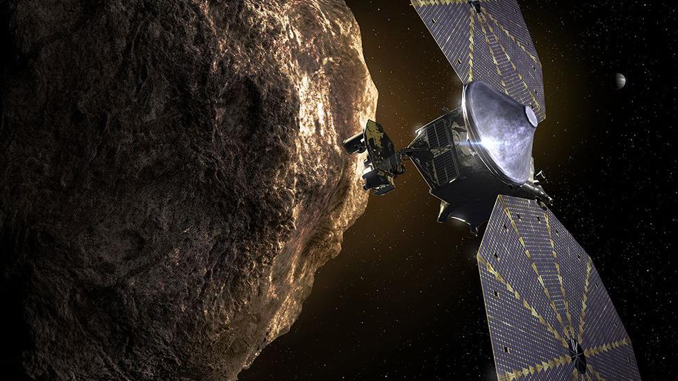 mv 美国宇航局发射“露西号”飞船探索太空，寻找太阳系中的化石！