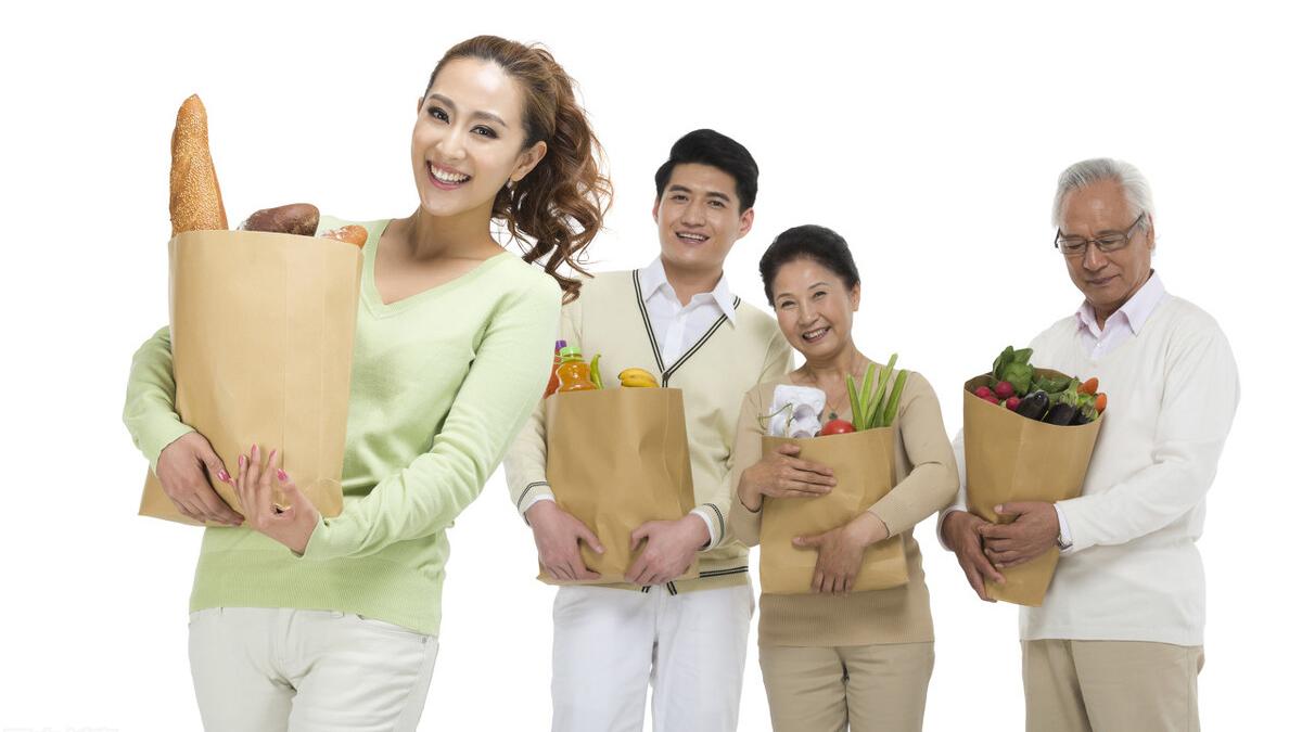 上官天竹|父亲“倔”了一辈子，晚年陷入黄昏恋，要在房产证上添加女方名字