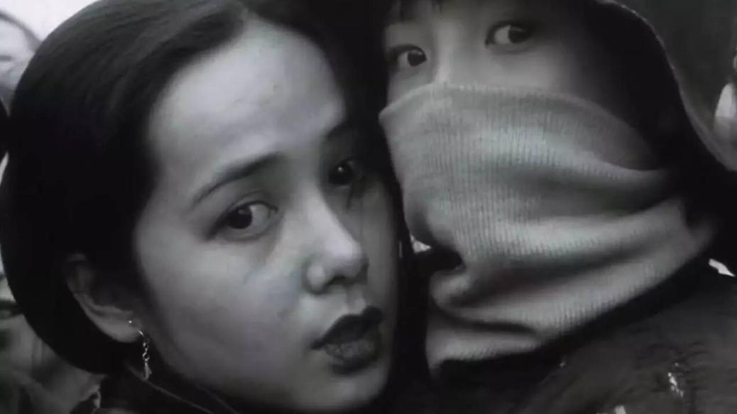 柯以男|蒋雯丽风情万种地窥了他一眼，语气从哀到魅：您只要收下他，怎么着都成