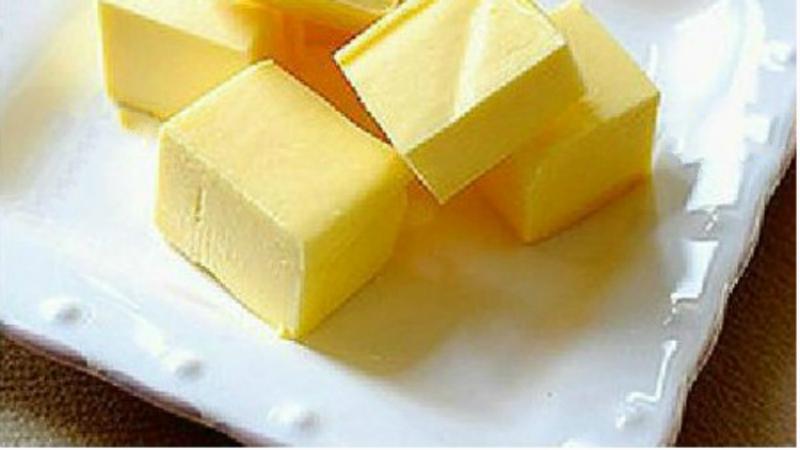 黄油|外国人爱吃“黄油”，它到底是什么油，中国为啥不能规模化生产