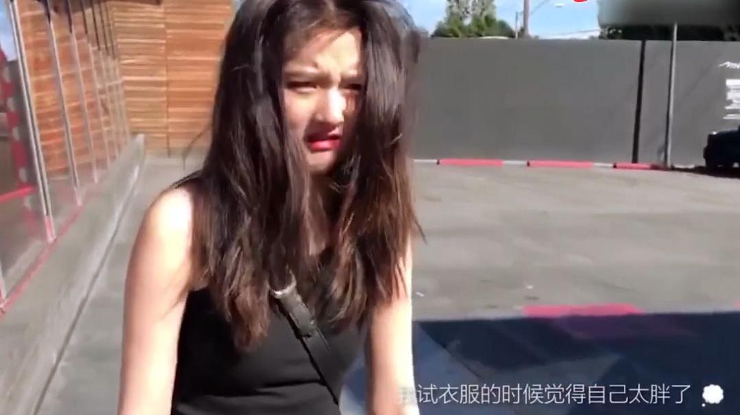 减肥方法|看宋祖儿骑马穿露肚裙是真绝，这会儿知道凸肚子穿露肚装多尴尬了