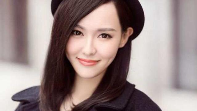 明星|明星“上妆”为什么化妆师用”粉底刷“居多？看完你就恍然明白