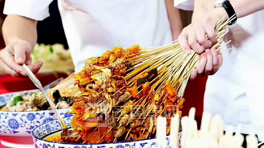 串串|卤菜淡季怎么应对？教你用热卤串串做冬季引流