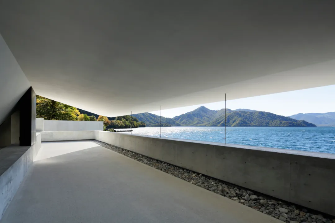 亿伽设计│温泉设计│洗浴设计│酒店设计│水上之屋：步移景异的建筑画廊