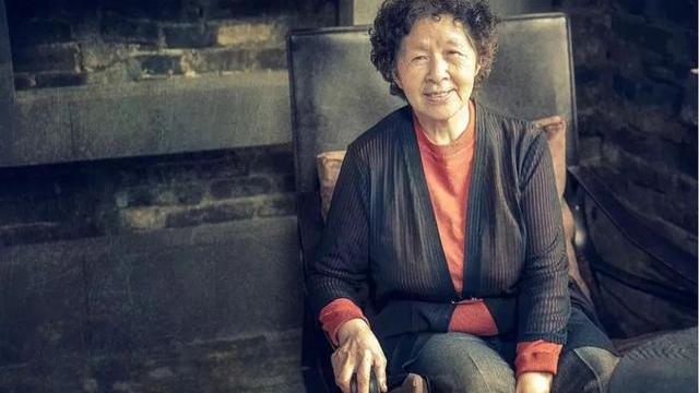 中年女同学自留地|“婆婆，为啥你帮大哥带娃，养老却来我家”“因为他们忙”