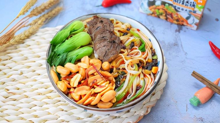 面条|面条有各种吃法，麻辣入味，怎么吃都不会腻