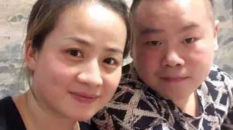 岳云鹏|岳云鹏发达后，想给5个姐姐在市区各买一套房子，他踌躇了半天，跟妻子郑敏商量