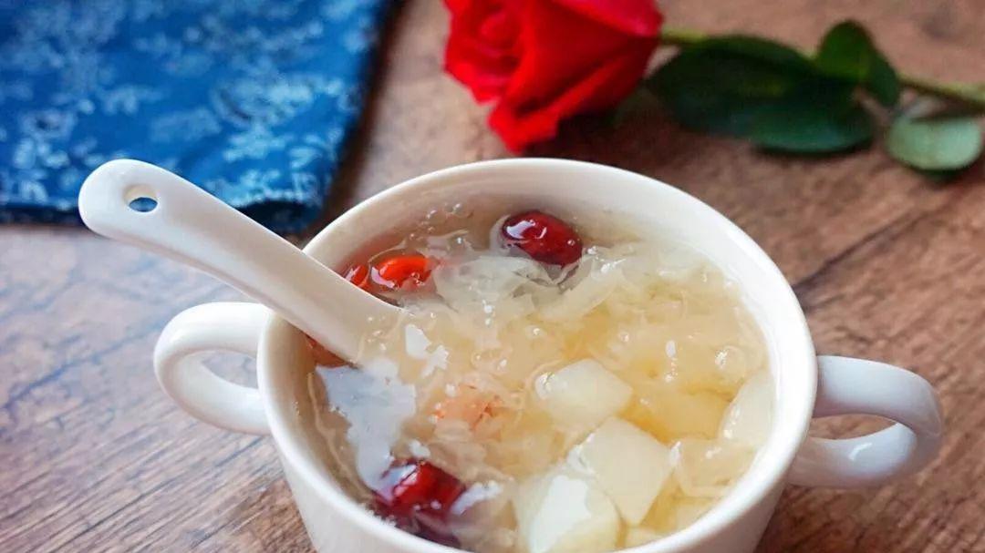 医生|“立秋后1碗汤，不用医生帮”，这5款汤水记得喝，营养美味去秋燥！