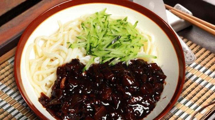 凉拌|韩国列出中国最难吃的食物，火锅光荣登榜，网友评价让韩国人脸红