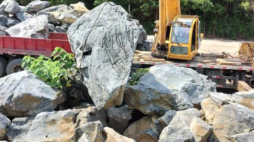 太湖石园林景观造景设计   太湖石庭院假山流水