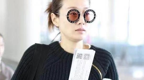 短发 马伊琍还是适合短发，扎起头发不但显老，连气场都变弱了不少