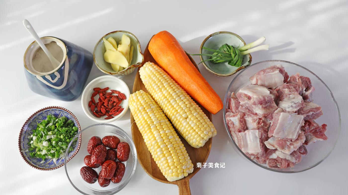 冬瓜|秋天来一份玉米排骨汤，简单营养，好喝不腻，全家都点赞