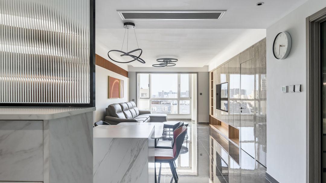 她家138㎡大宅，一进门玄关就把我迷住，客厅设计太棒了！晒晒全屋