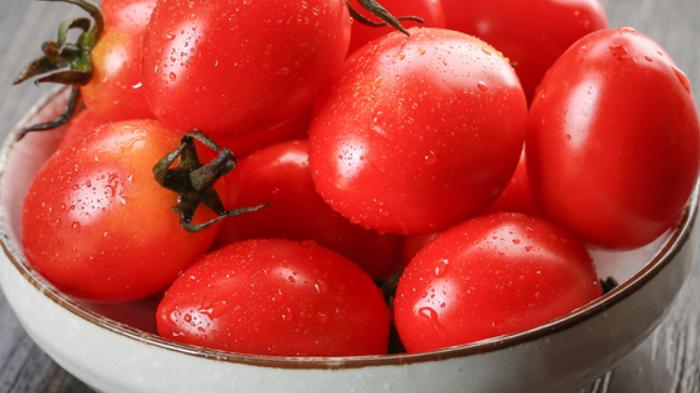 番茄|番茄这样吃还是第一次见，酱腌入味，鲜酸味美，吃了一次还想吃