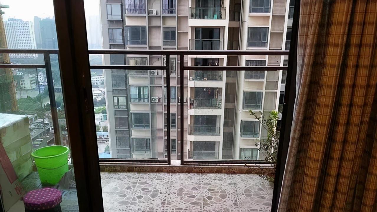 气炸了，花12w装的婚房，被亲戚吐槽很土，真没见过世面！