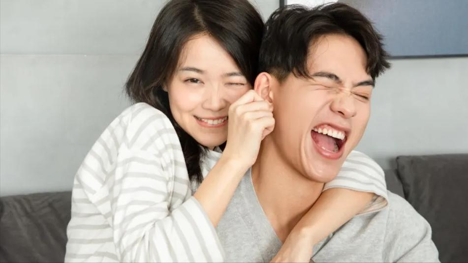 想你笔记 两性交往，男人真正爱上一个女人的表现