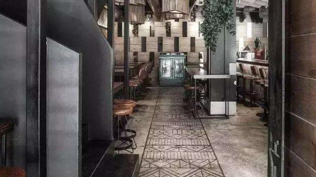 水泥地面太土？那是你不知道用模板打地面，装完比贴地砖还好看