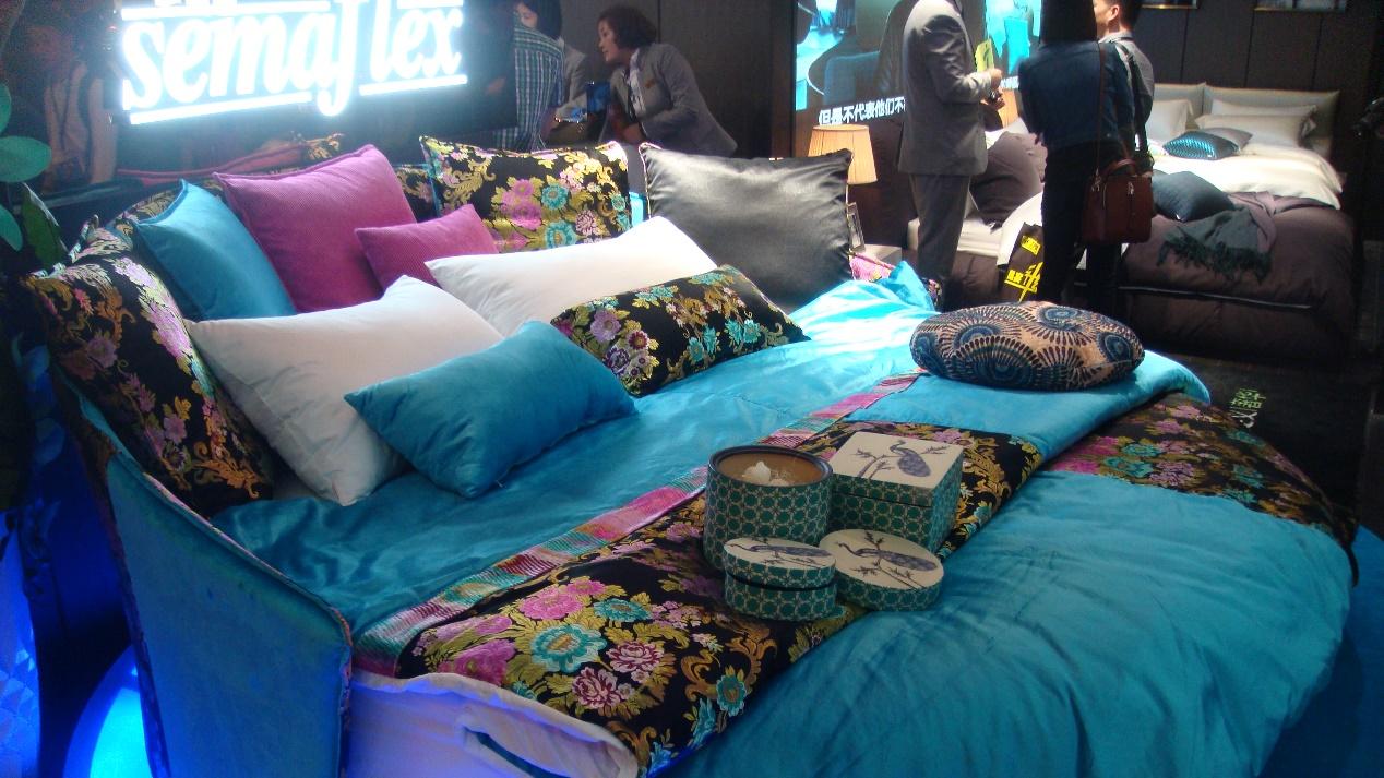 气温骤降 保暖家居用品消费“热”起来