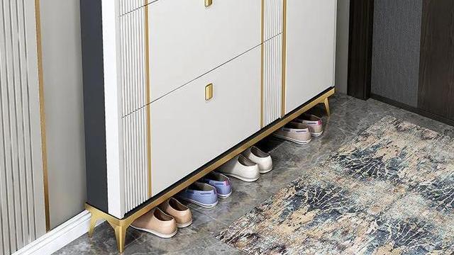 鞋子别乱堆门口了，学年轻人这么做，整洁美观省空间，太机智了