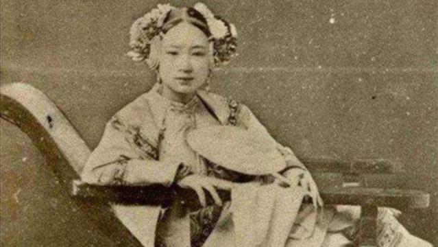 发型 百年难得一见：清朝富婆“做头发”多耗时间？被《甄環传》骗多年