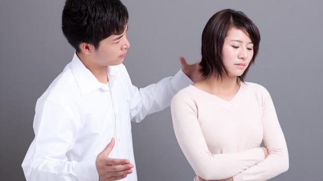 子芫伴你成长 装定位，查手机，丈夫对妻子忍无可忍：情愿一个人过也要离婚