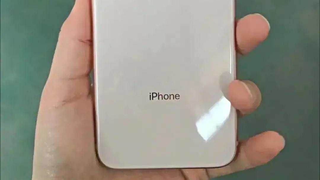 iphone xs|把iPhone XS卖掉了，买了iPhone8