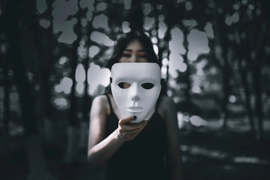 漂在一座城的水哥|不如骂人，写文章不如骂人