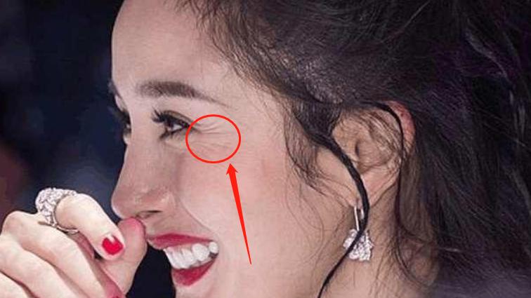 防晒 一次性告诉你保养眼部的全部方法，她们都这样做，怪不得细纹很少