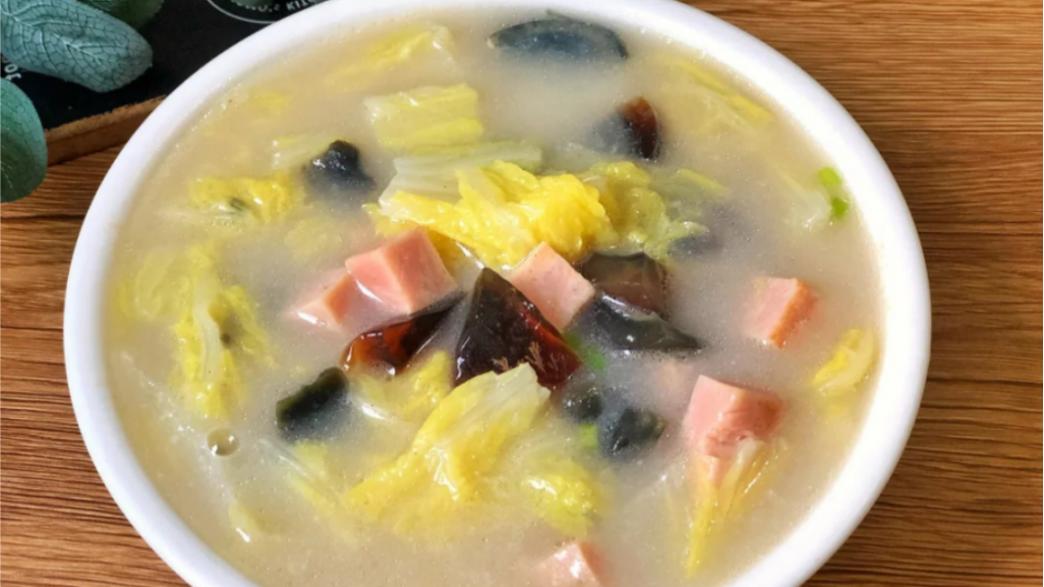 面包|眼下最该喝的汤，6块钱煮一锅，营养易消化，懂行的人常吃