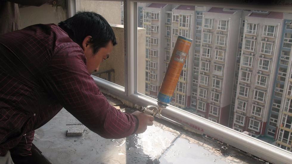 冬天窗户漏风，家里冷飕飕！在家里备上这个，省钱又保暖！