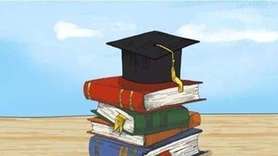 雪落无尘谈|英语踢出主科后副作用不断，英语的下台触动谁的利益又快活了谁？