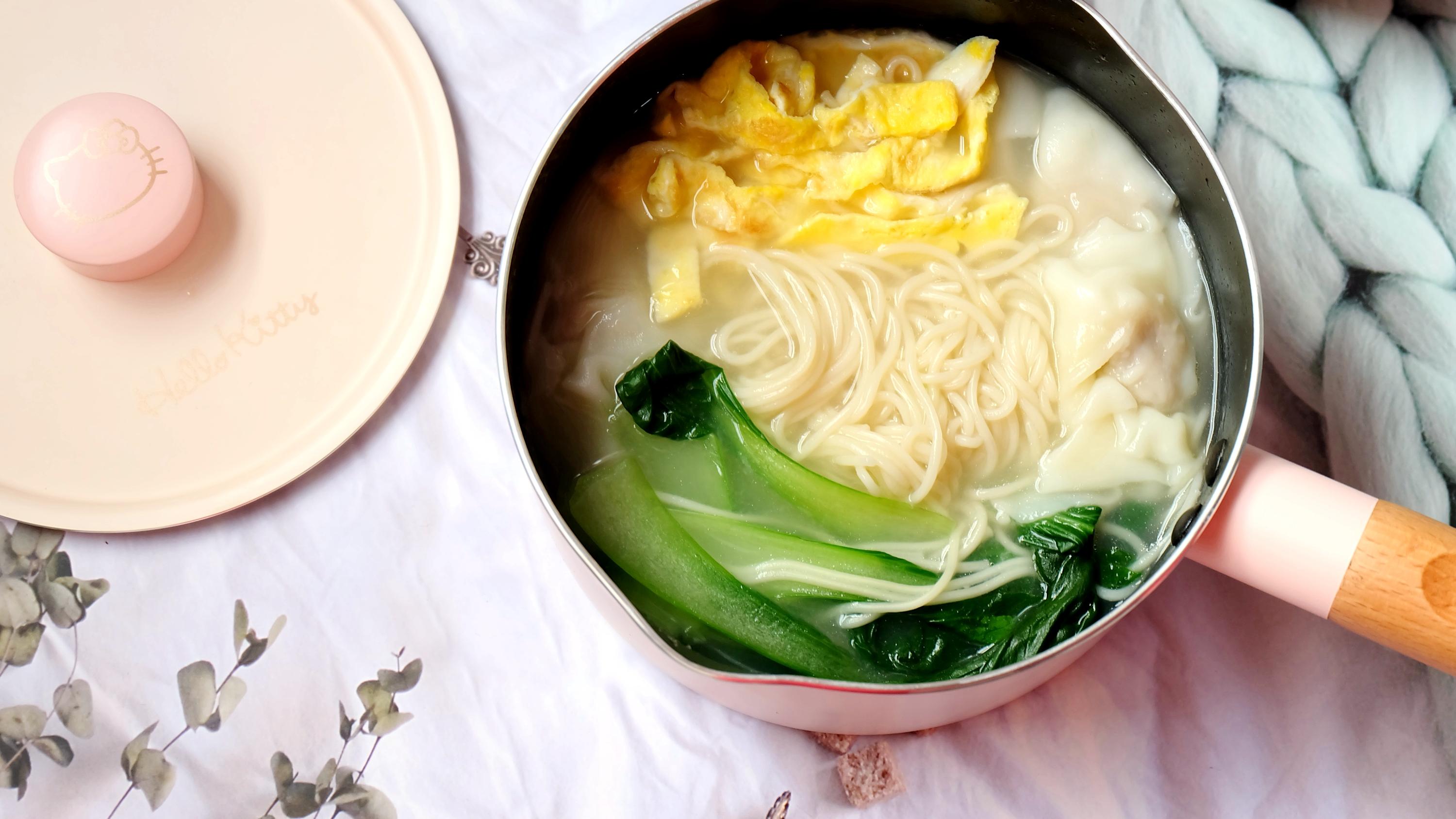 莲藕|天冷了煮碗馄饨面，吃得暖和又舒服，做法简单，10分钟煮一锅