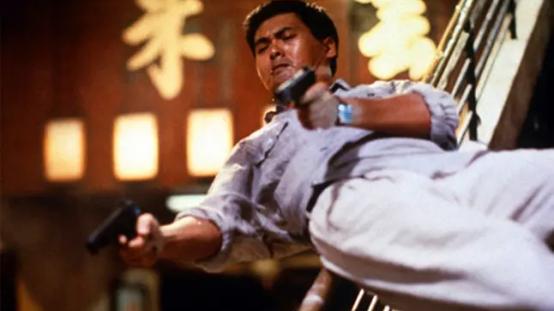 周润发|周润发：“香港之子”被拉下神坛，他的完美人设如何被媒体摧毁？