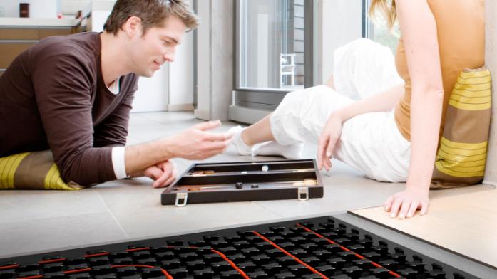 装了3套房说句实话：家里装暖气片好还是地暖好？大多家庭装错了