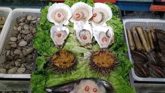 食材|饭店里的菜肉随便洗洗，甚至不洗，为什么很少有人吃了拉肚子？