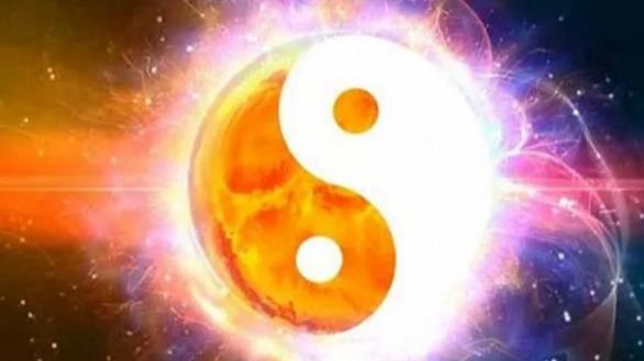 情感事业健康|戌月透出火土金为阳旺，木难切入，太极阴阳失衡