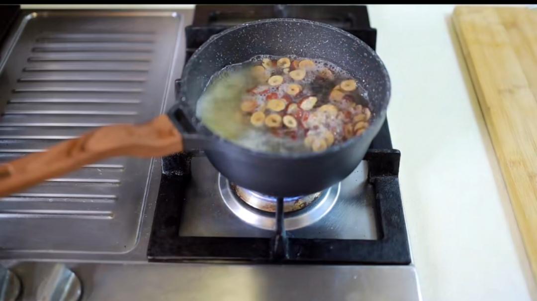 面膜 冬季皮肤养白白小绝招儿! 冬天还是很适合，抓住时机把皮肤养回来